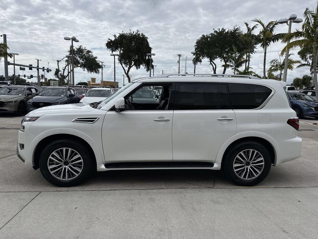 Used 2024 Nissan Armada SL w/ Captain's Chairs Package AWD/4WD image 11