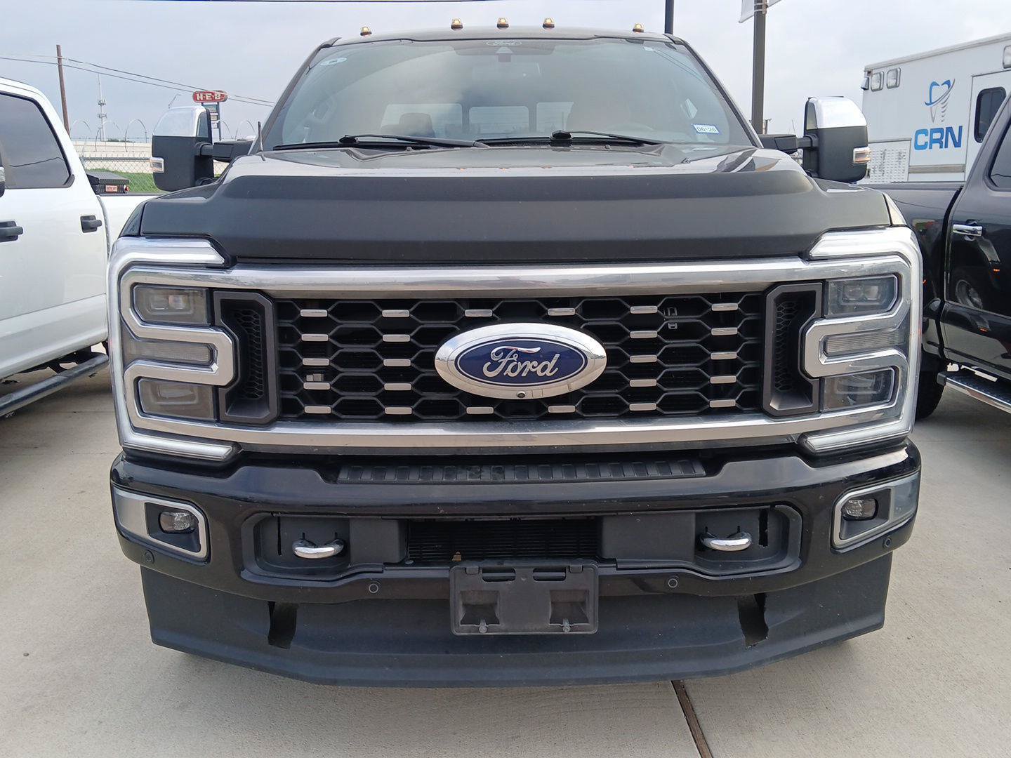 Used 2024 Ford F350 Platinum AWD/4WD image 5