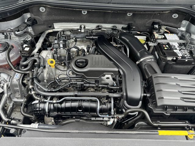 Certified 2024 Volkswagen Taos S AWD/4WD image 28