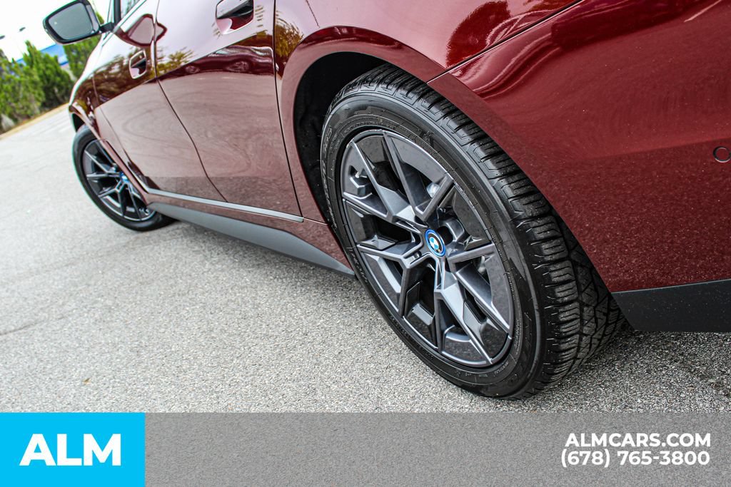 Used 2023 BMW i4 eDrive35 w/ Premium Package RWD image 15