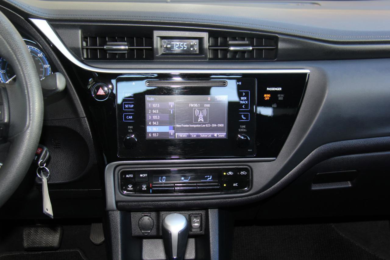 Used 2017 Toyota Corolla LE w/ Carpet Mat Package (TMS) image 16