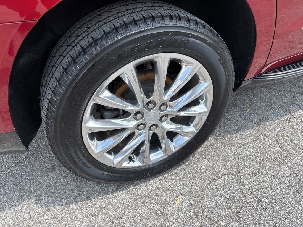 Used 2021 Buick Enclave Premium w/ Sun and Sites Package FWD image 5