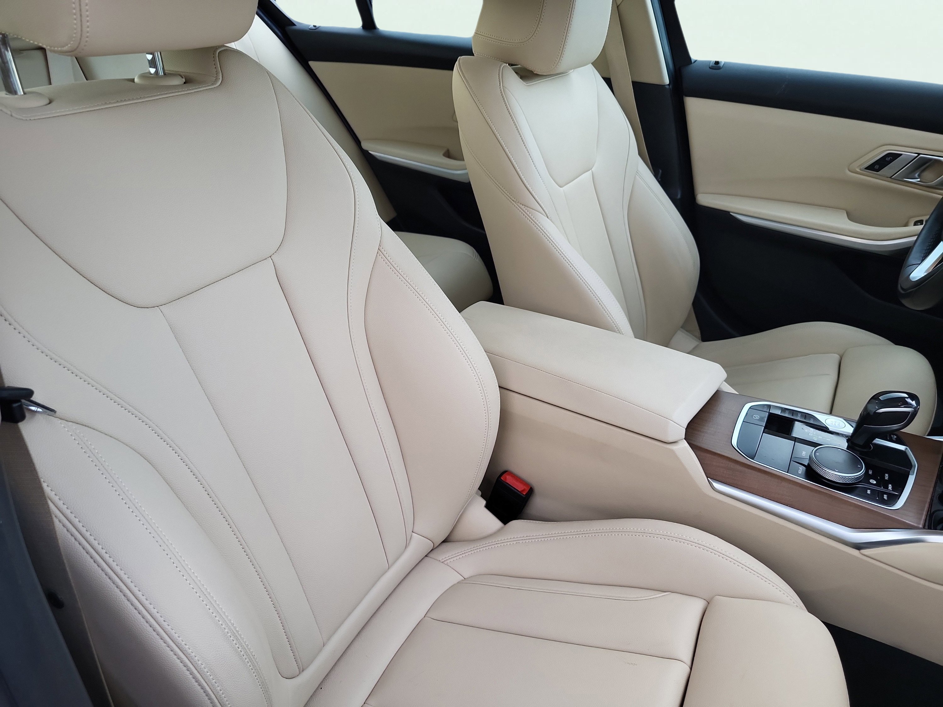 Used 2019 BMW 330i xDrive Sedan AWD/4WD image 16