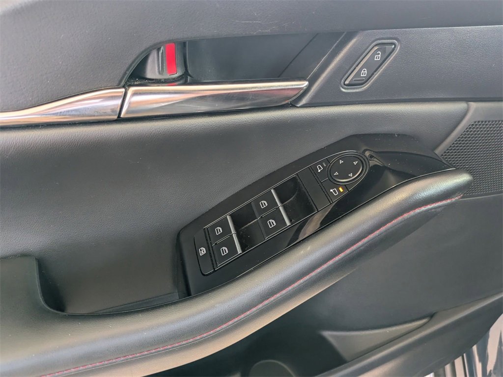 Used 2024 MAZDA CX-30 AWD 2.5 S w/ Preferred Package image 13