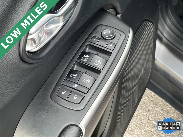 Certified 2019 Jeep Cherokee Limited image 25