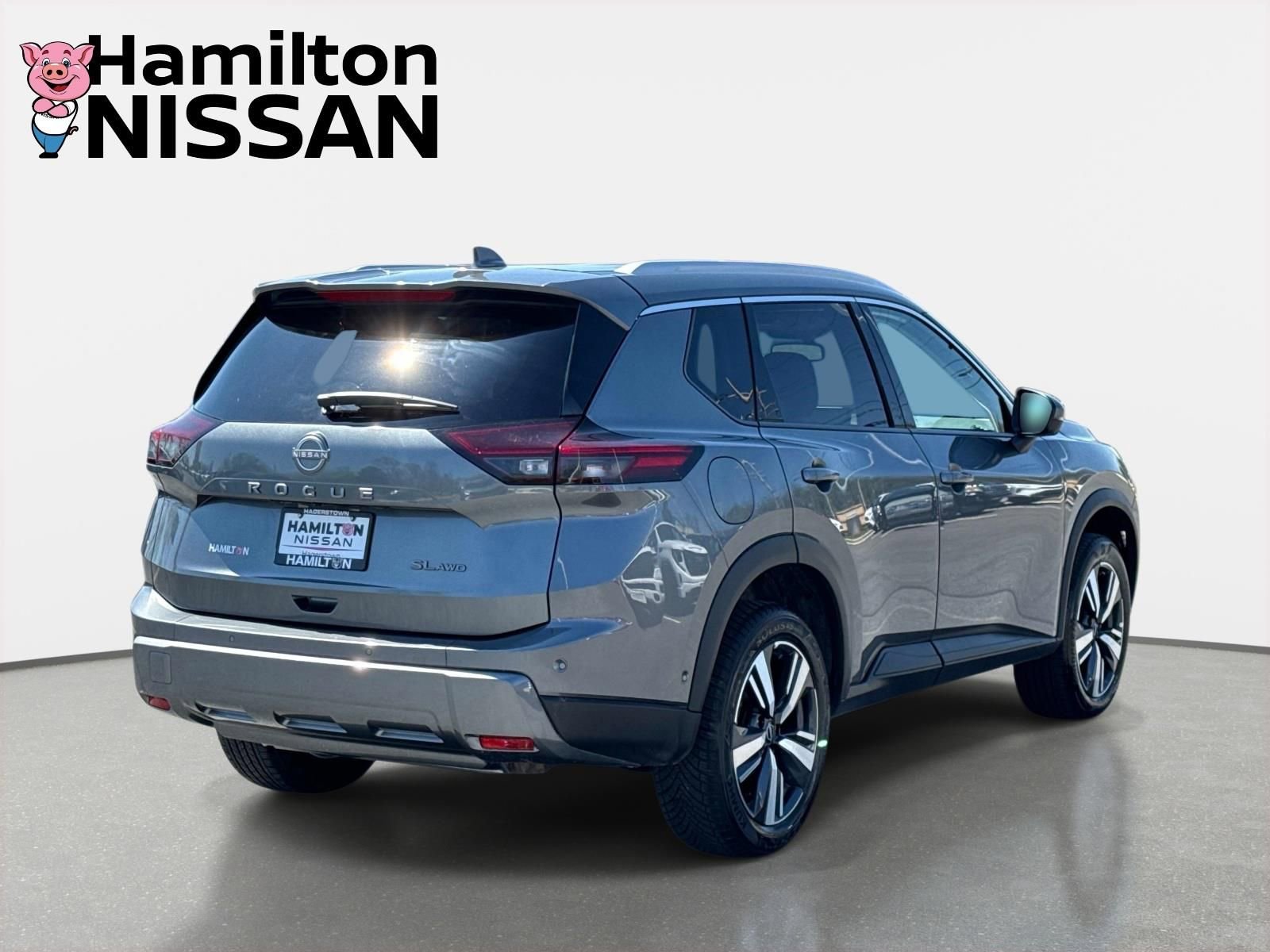 Used 2026 Nissan Rogue SL AWD/4WD image 2