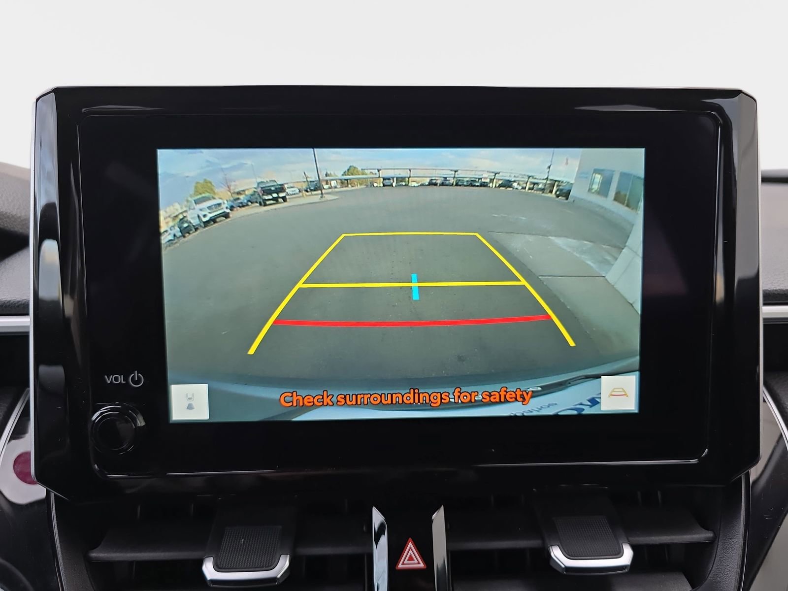 Used 2025 Toyota Corolla Cross XLE image 25