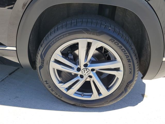 Used 2024 Volkswagen Atlas Cross Sport SEL R-Line image 20