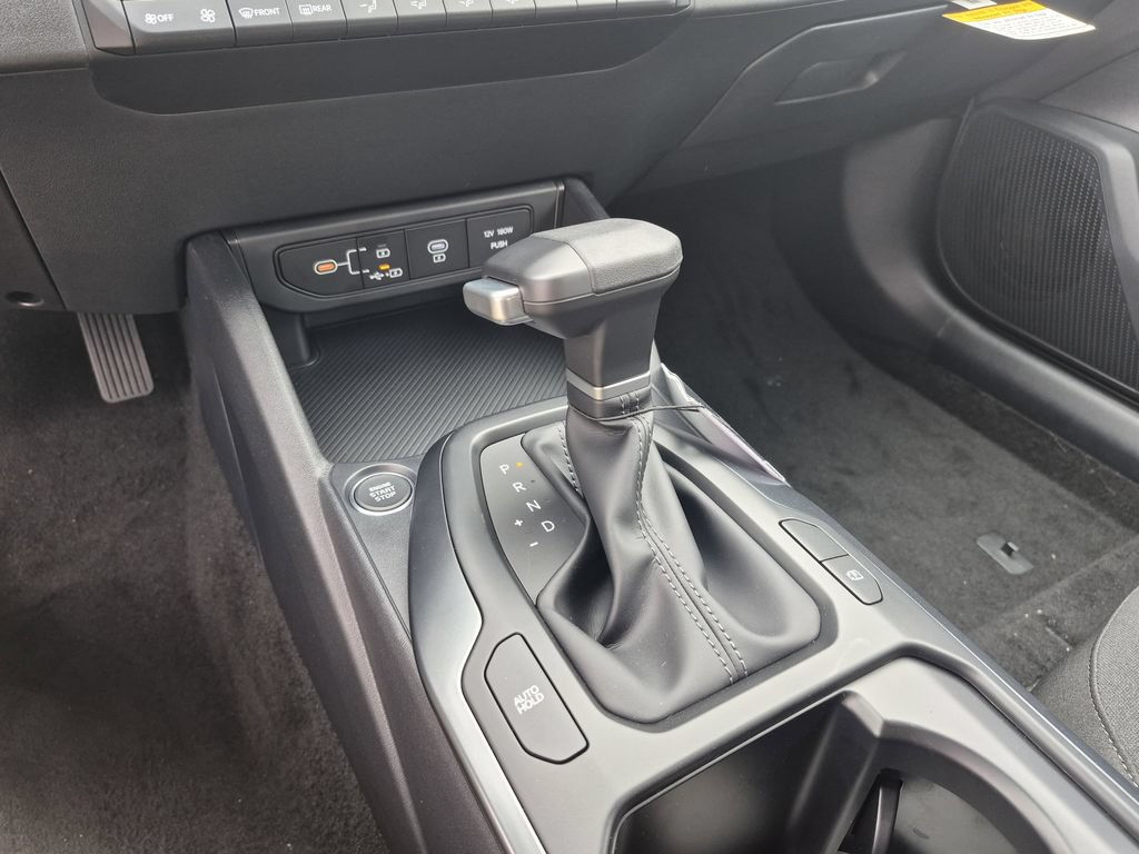 New 2026 Kia K4 FWD image 9
