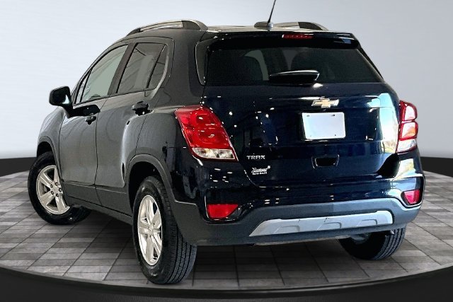 Used 2021 Chevrolet Trax LT FWD image 4