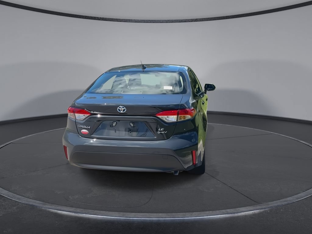 Used 2025 Toyota Corolla LE w/ LE Premium Package FWD image 7