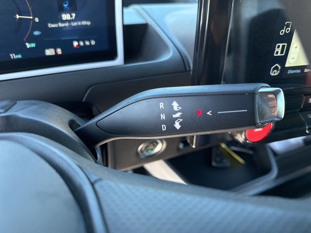 Used 2024 Chevrolet Brightdrop 600 w/ Commercial Equipment Package image 15