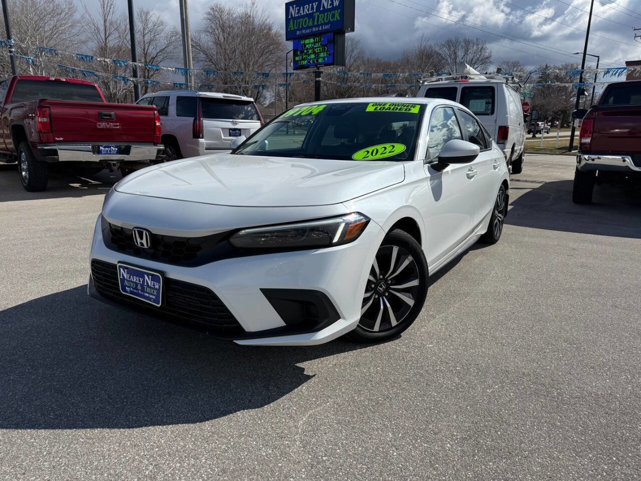 Used 2022 Honda Civic EX-L image 2