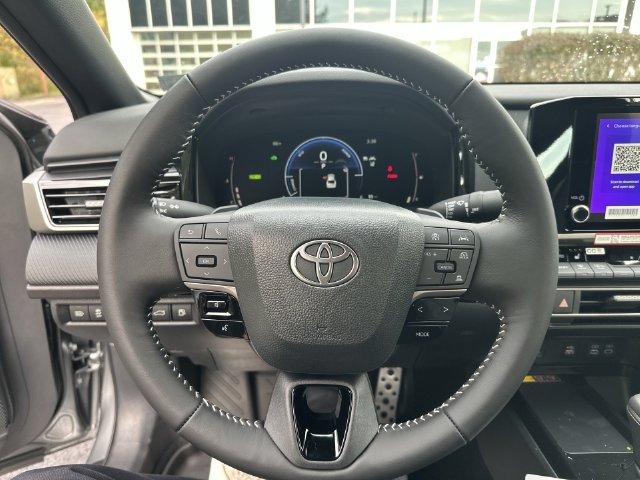 New 2026 Toyota Camry SE FWD image 13