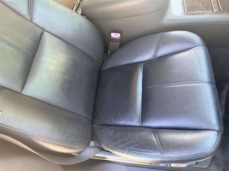 Used 2008 GMC Yukon Denali AWD/4WD image 32