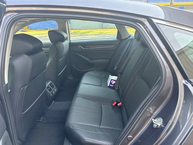 Used 2018 Honda Accord EX-L image 10