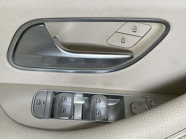 Used 2022 Mercedes-Benz GLE 450 4MATIC image 35