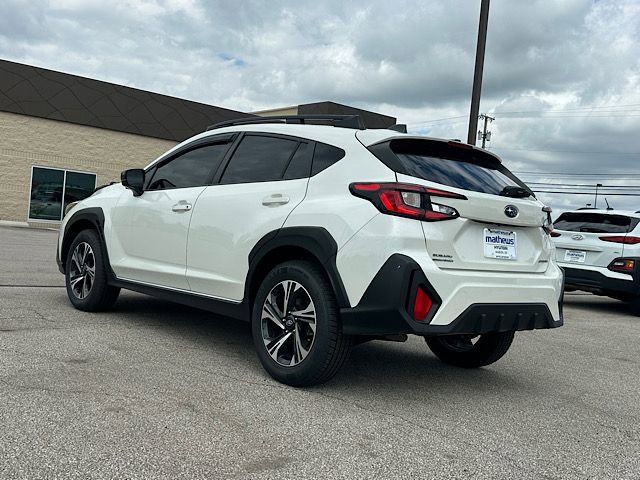 Used 2024 Subaru Crosstrek 2.0i Premium AWD/4WD image 14