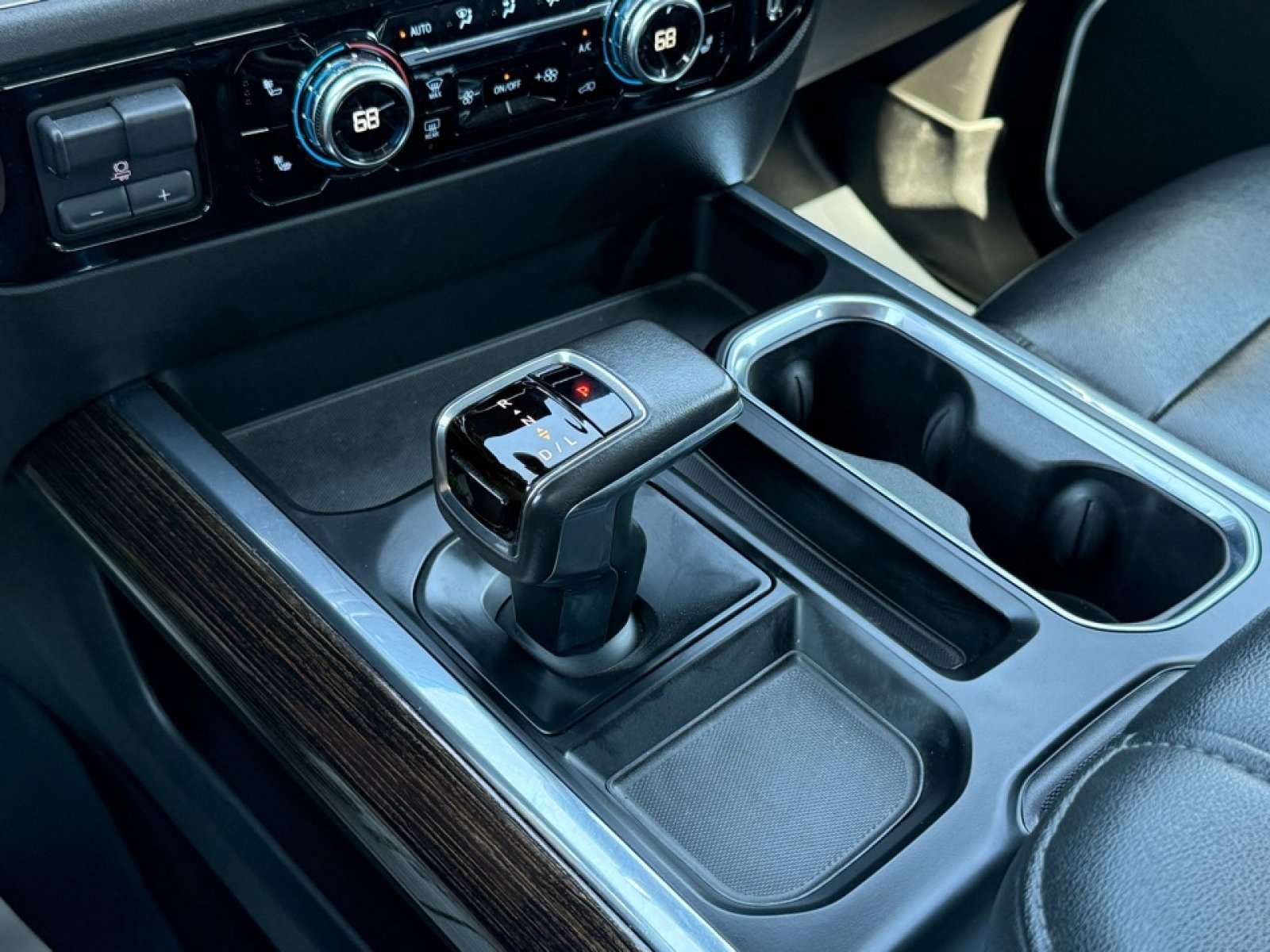 Used 2022 GMC Sierra 1500 Elevation w/ Elevation Premium Package image 29