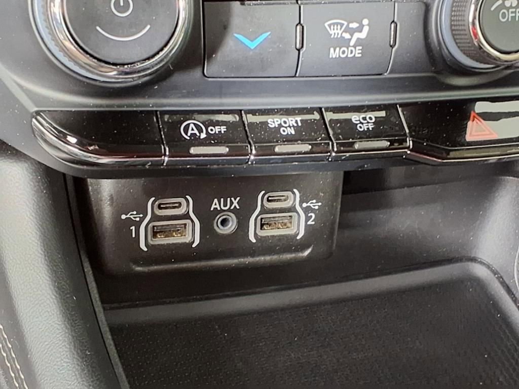 Used 2022 Dodge Durango GT image 23