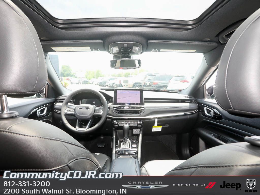 New 2025 Jeep Compass Limited w/ High Altitude Package image 21