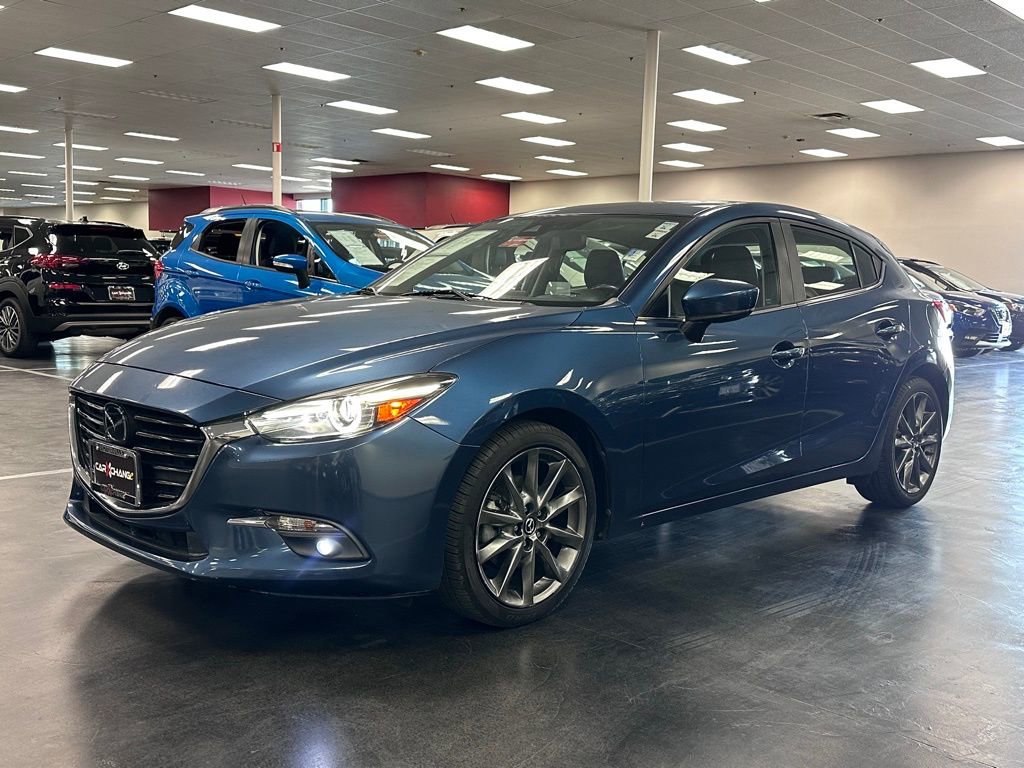Used 2018 MAZDA MAZDA3 Grand Touring w/ Premium Equipment Package image 3