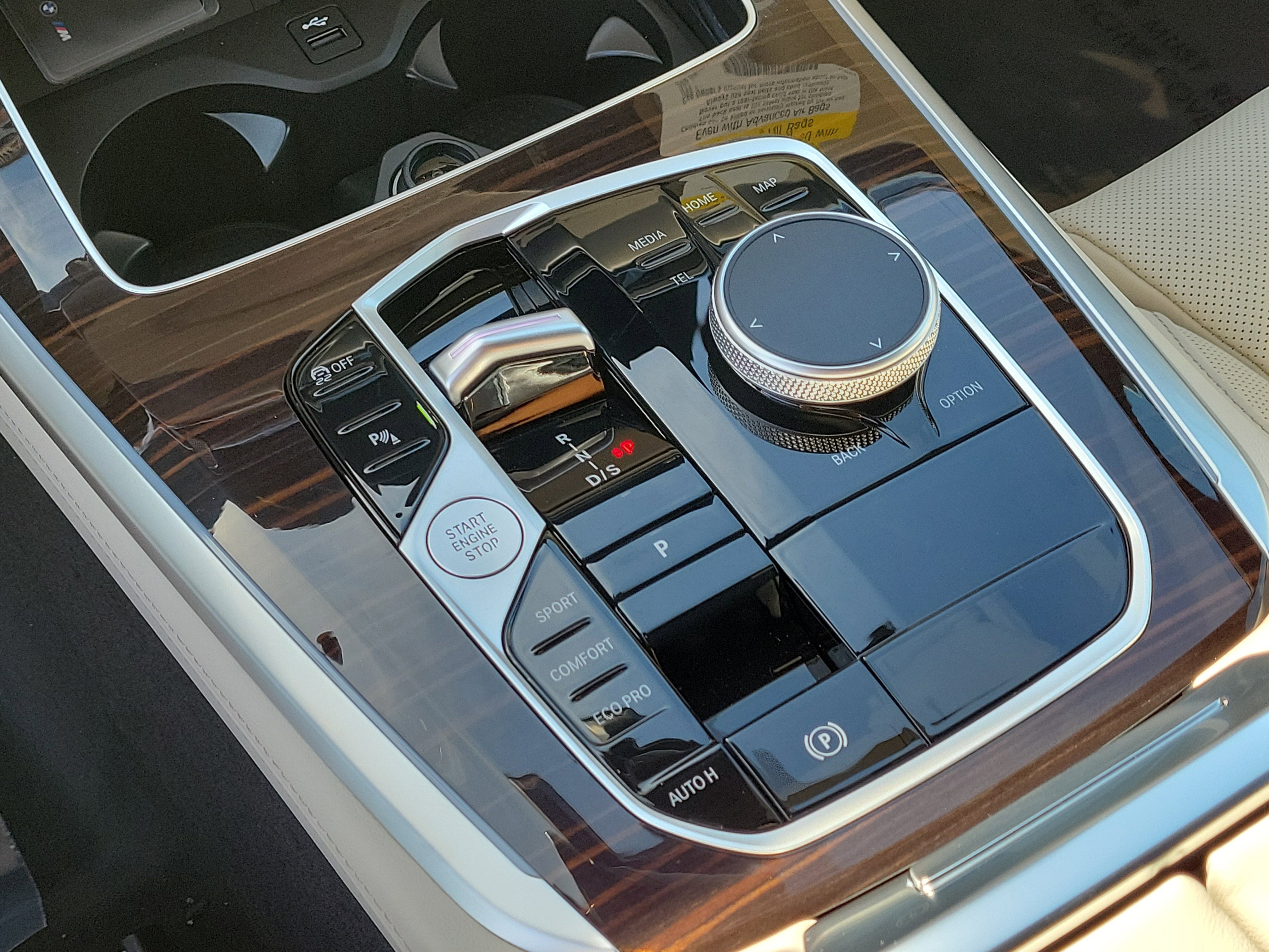 New 2026 BMW X5 sDrive40i w/ Climate Comfort Package image 21