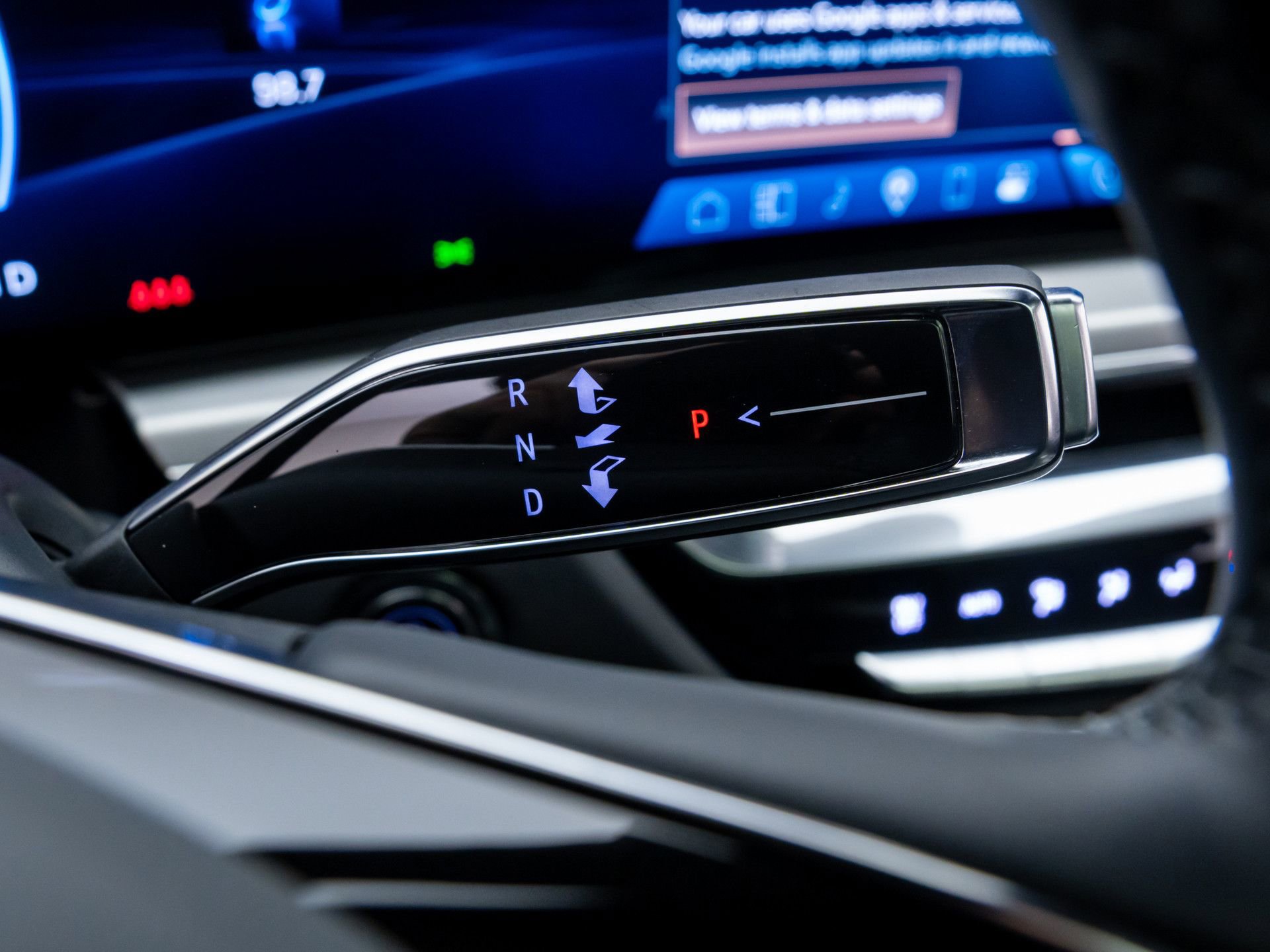 Certified 2024 Cadillac Lyriq Luxury w/ LPO, Floor Liner Package image 26