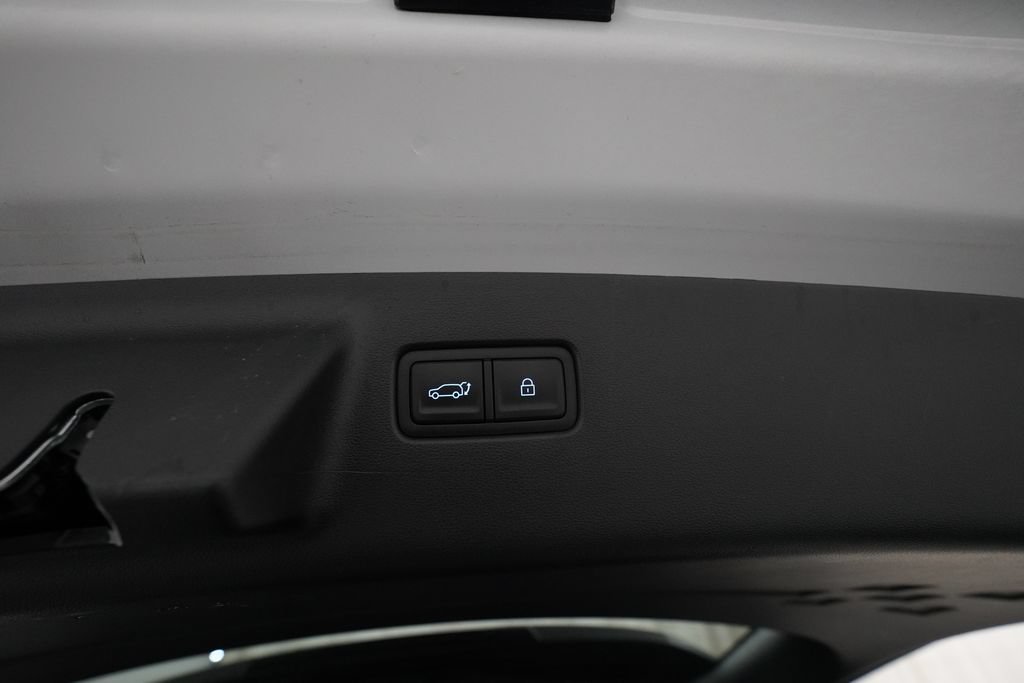 Used 2026 Hyundai Santa Fe SEL AWD/4WD image 15