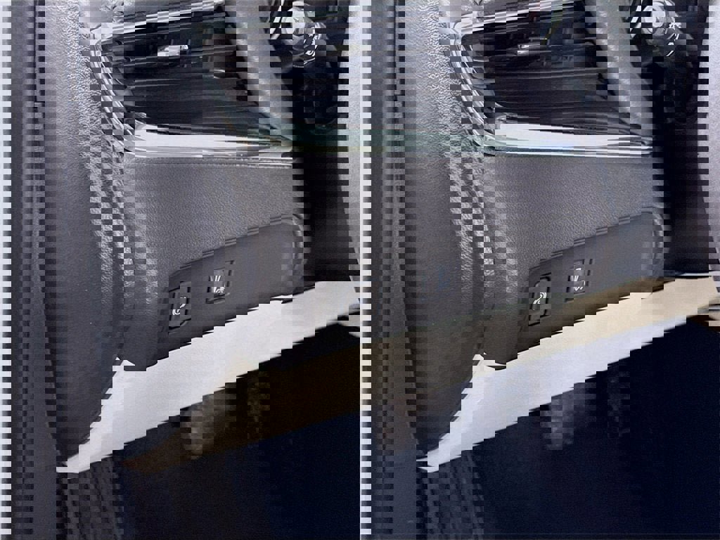 Certified 2023 Buick Enclave Essence w/ Experience Buick Package image 5