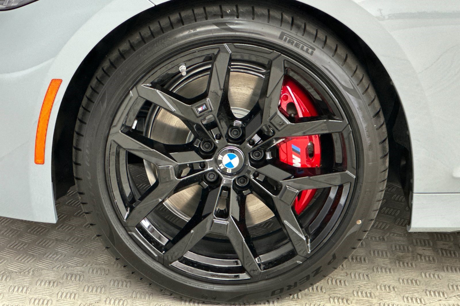 New 2026 BMW 330i Sedan w/ M Sport Package RWD image 12