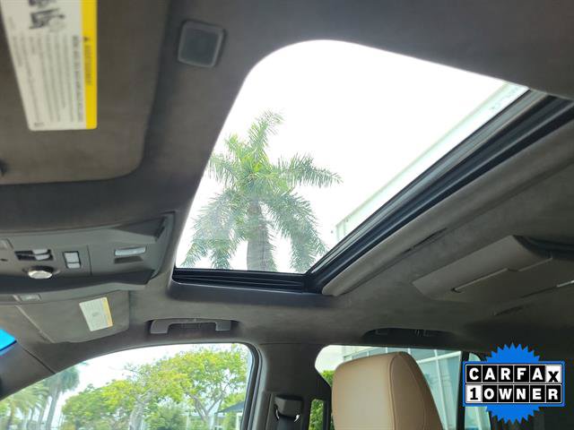 Used 2019 Cadillac Escalade Platinum RWD image 39