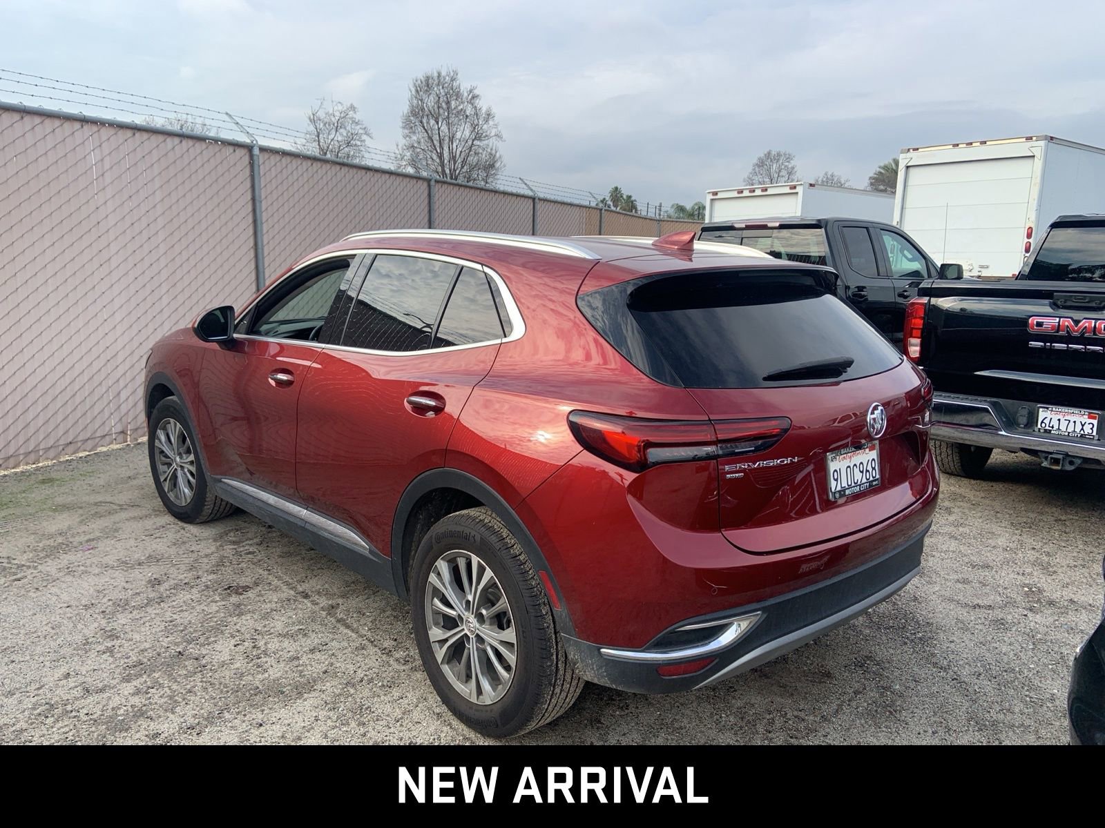 Used 2023 Buick Envision Preferred image 2