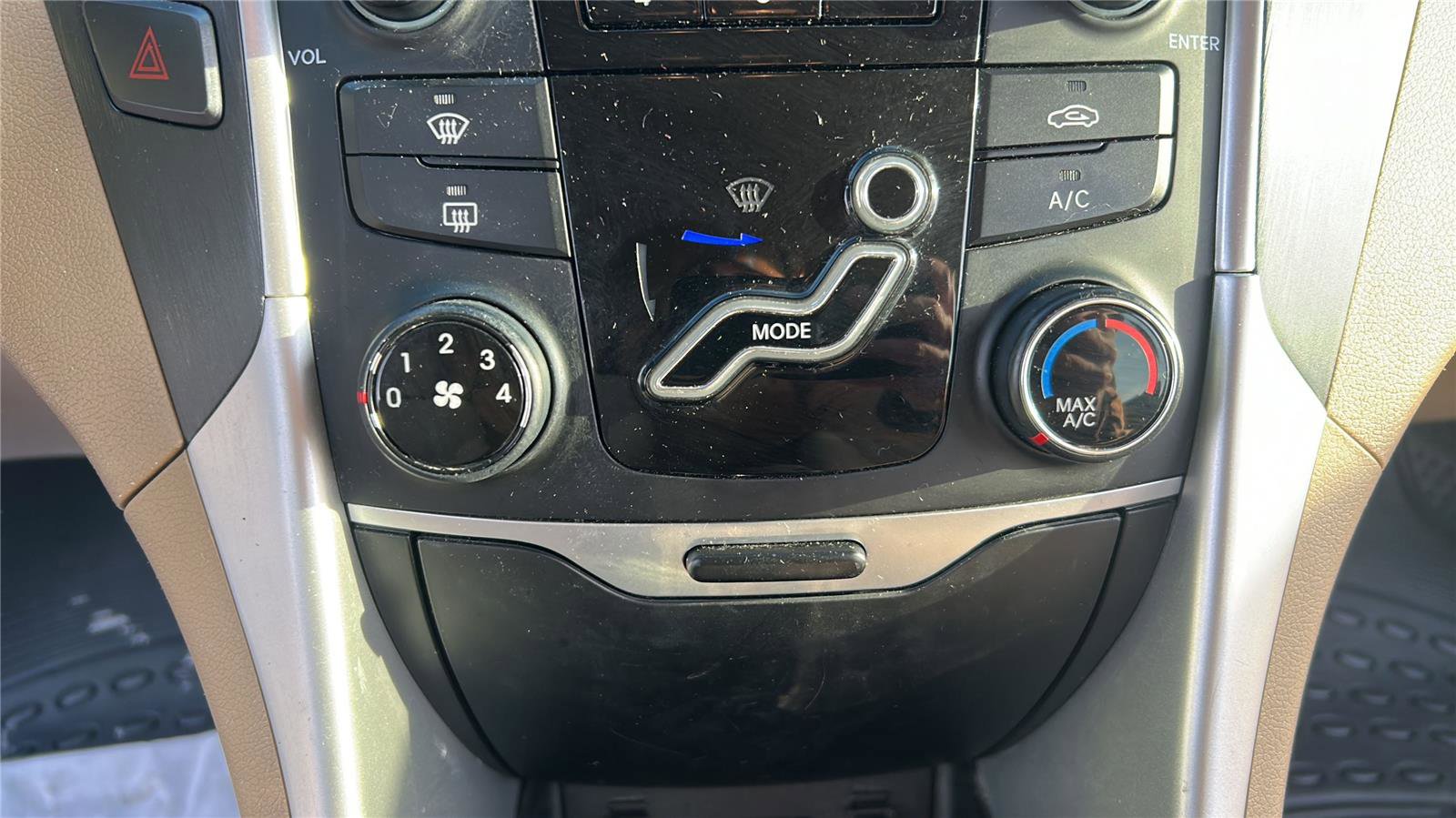 Used 2013 Hyundai Sonata GLS image 19