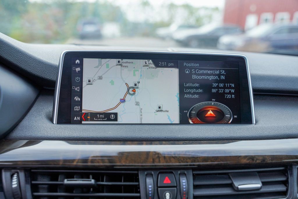 Used 2018 BMW X5 xDrive40e w/ Executive Package image 23