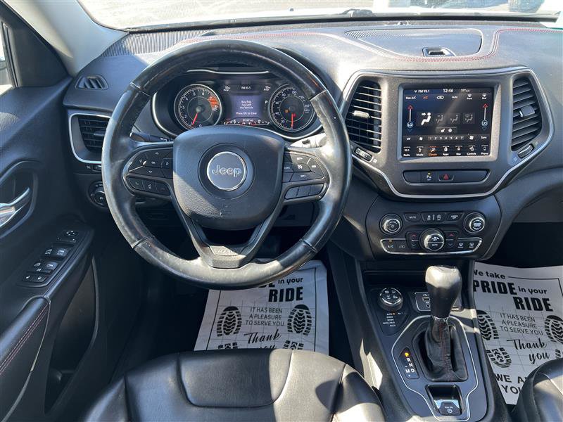 Used 2019 Jeep Cherokee Trailhawk w/ Comfort/Convenience Group image 9