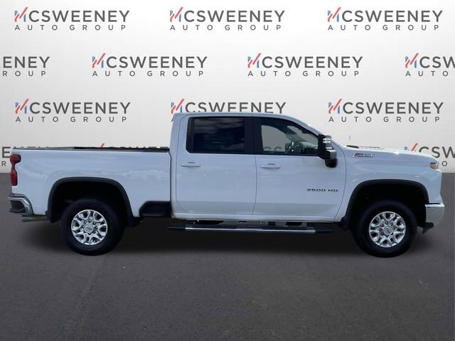 Used 2025 Chevrolet Silverado 2500 LT image 2