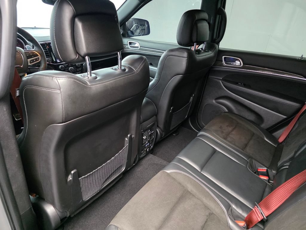 Used 2021 Jeep Grand Cherokee SRT AWD/4WD image 15