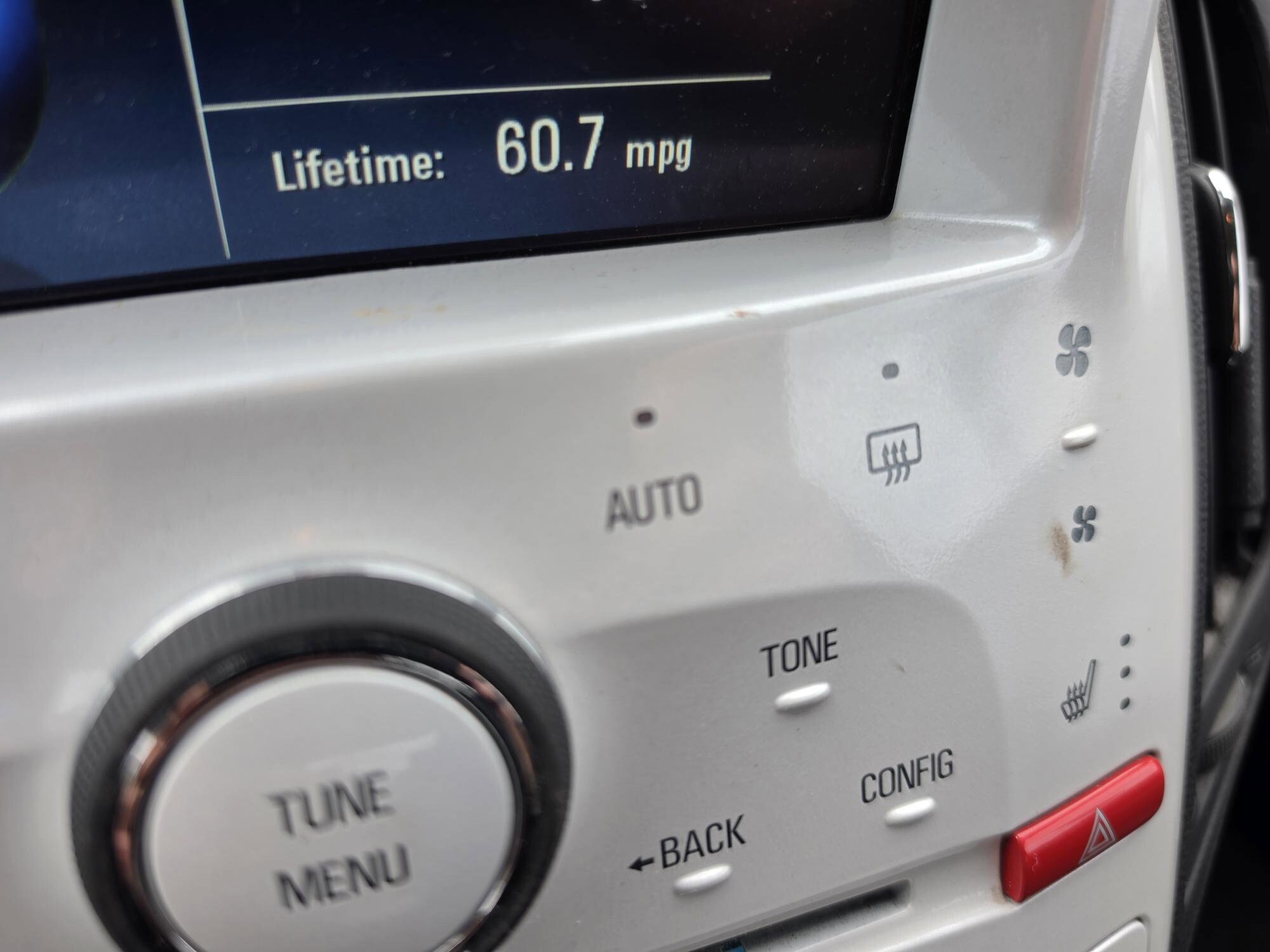 Used 2013 Chevrolet Volt w/ Comfort Package image 19