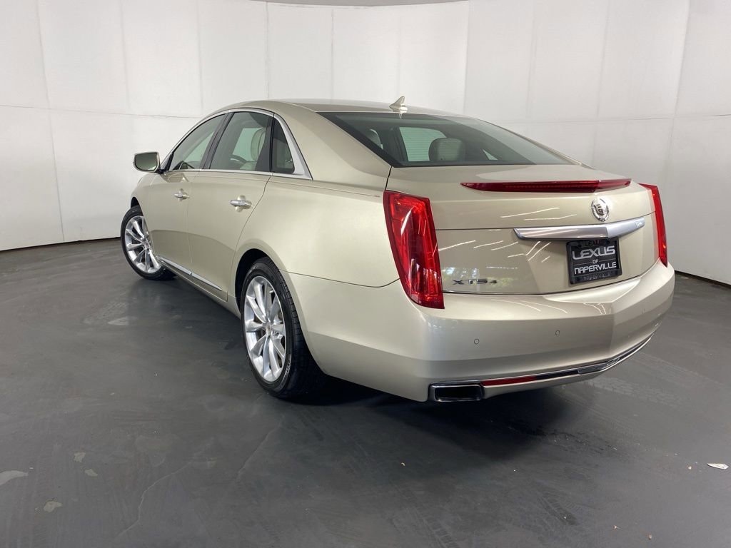 Used 2014 Cadillac XTS Luxury w/ Driver Awareness Package AWD/4WD image 8