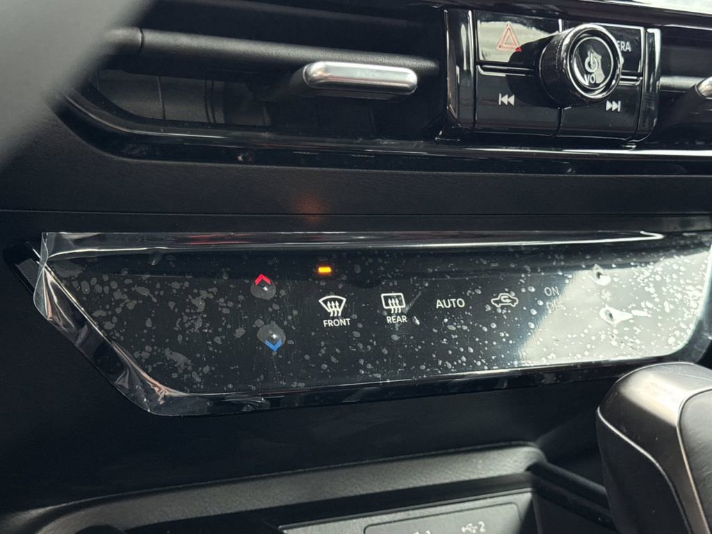 New 2026 Nissan Kicks SR w/ Illumination Package image 19