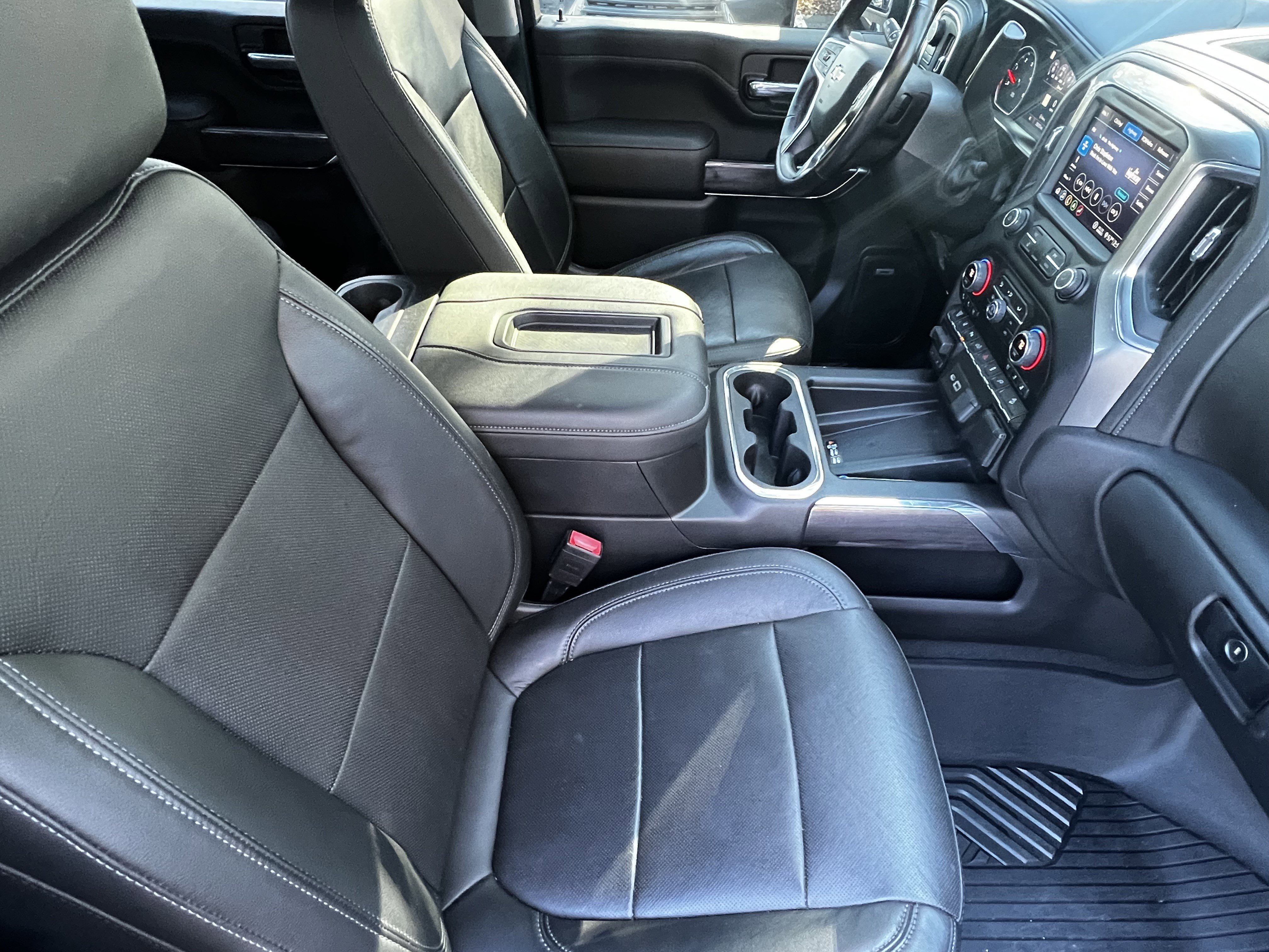 Used 2020 Chevrolet Silverado 2500 LTZ w/ LTZ Premium Package image 44