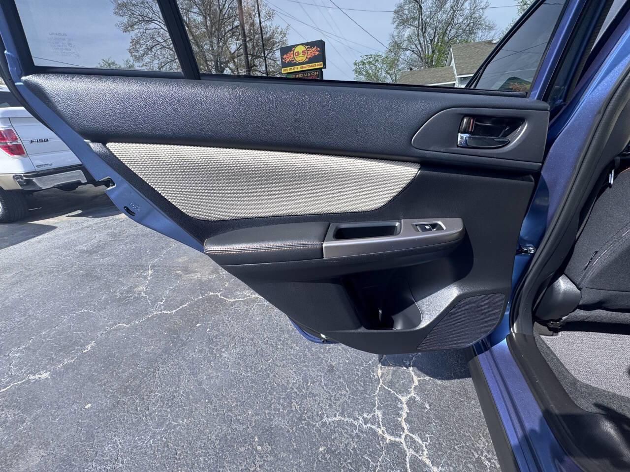 Used 2017 Subaru Crosstrek 2.0i Premium w/ Popular Package #2 image 29