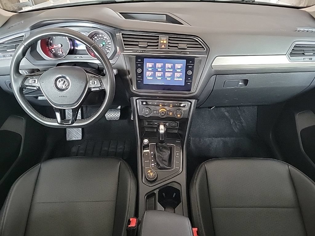 Used 2020 Volkswagen Tiguan SE w/ Panoramic Sunroof Package AWD/4WD image 19
