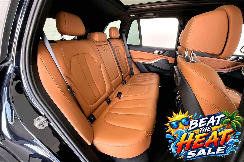 Used 2021 BMW X5 M50i w/ Premium Package AWD/4WD image 33