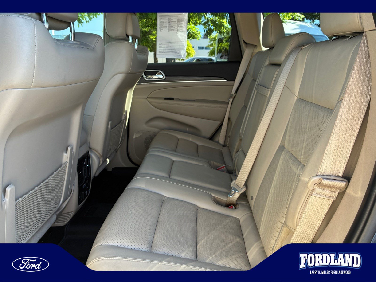 Used 2021 Jeep Grand Cherokee Limited w/ Luxury Group II AWD/4WD image 17