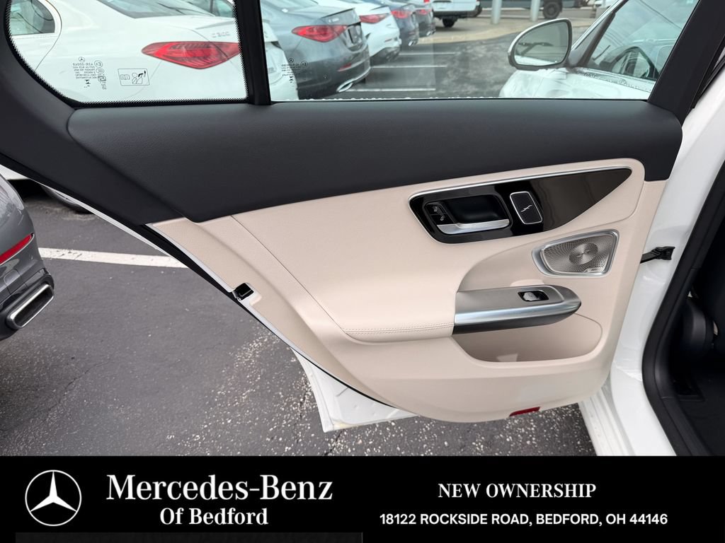 New 2026 Mercedes-Benz C 300 4MATIC Sedan image 18