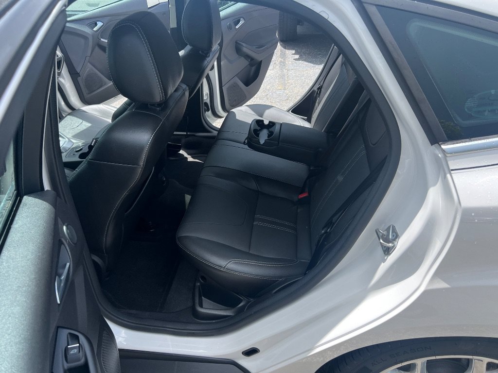Used 2014 Ford Focus Titanium FWD image 12