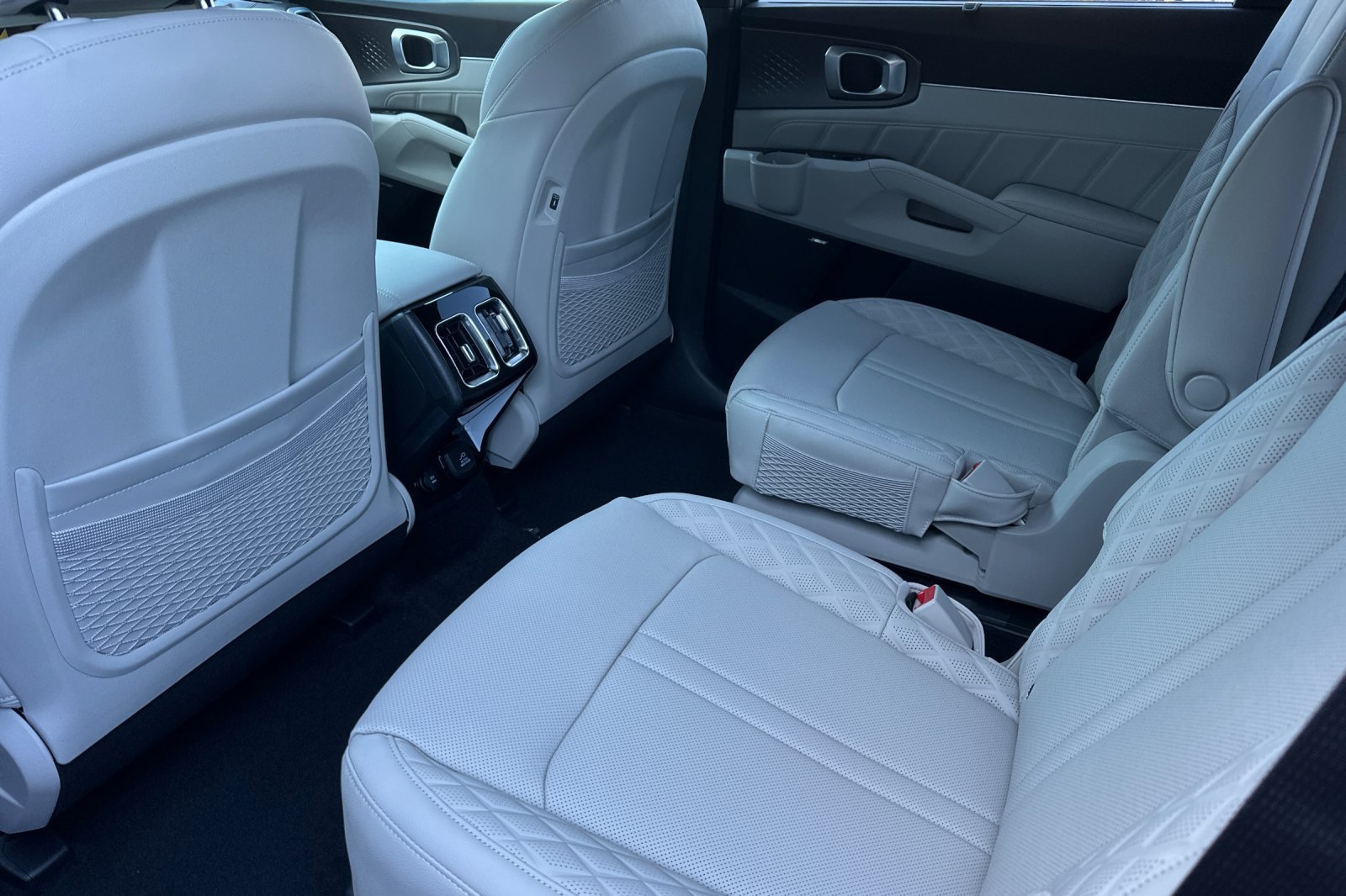 New 2026 Kia Sorento SX Prestige AWD/4WD image 12
