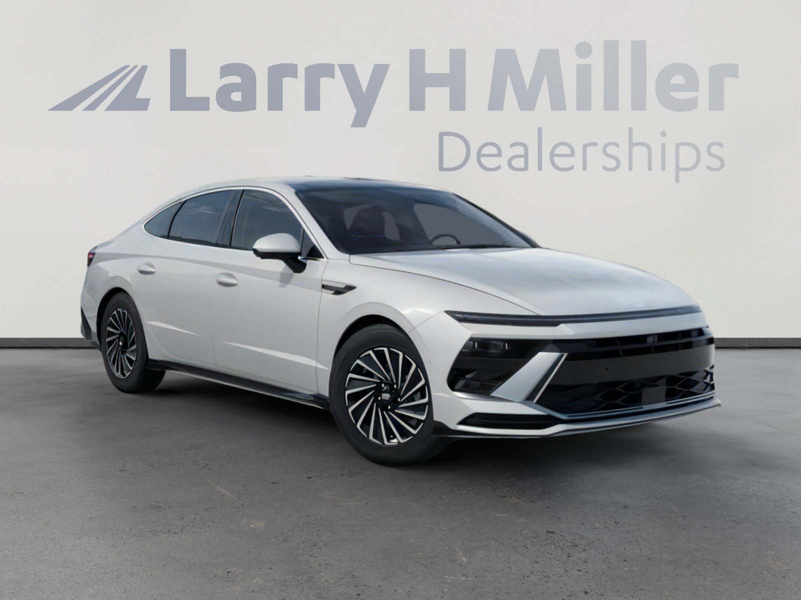 New 2026 Hyundai Sonata Limited FWD image 2